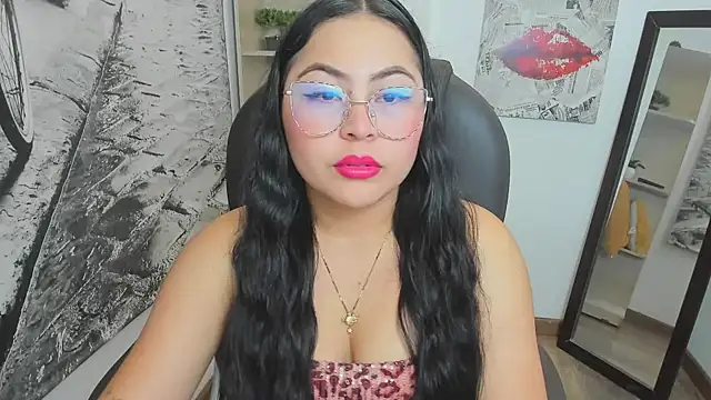 Hana    online show from 11.13.25