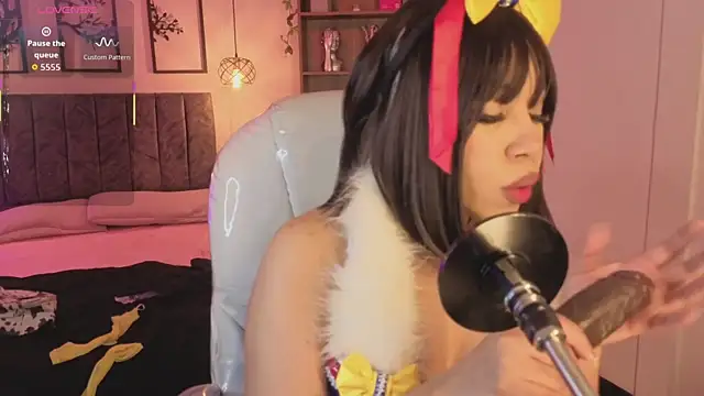 Olivia ds online show from 10.23.25