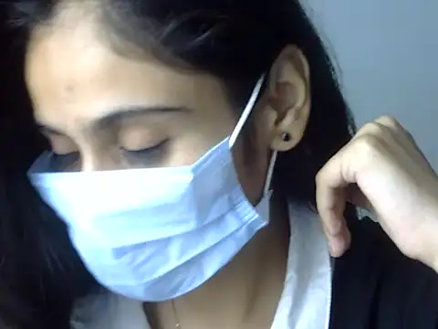 Snapshot of rekhabb123 chatting on 07.02.26 rekhabb123 online show from 07.02.26