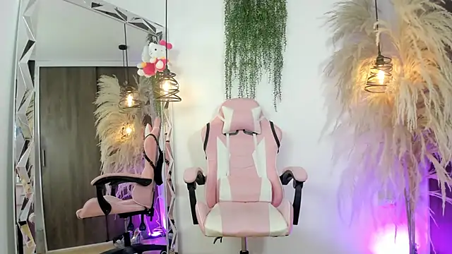 queenramoona-hot online show from 05.09.26