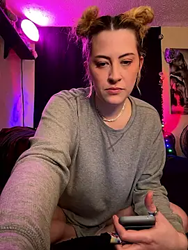 Snapshot of Mallorykoxx69 chatting on 01.17.26 Mallorykoxx69 online show from 01.17.26