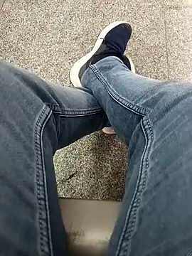 Snapshot of witchhunter1 chatting on 03.08.25 witchhunter1 online show from 03.08.25