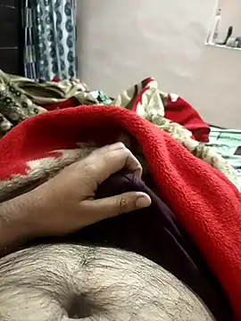 Snapshot of witchhunter1 chatting on 11.12.25 witchhunter1 online show from 11.12.25