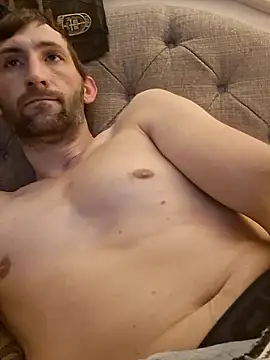 Snapshot of lewis7869 chatting on 10.02.25 lewis7869 online show from 10.02.25