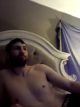 Snapshot of lewis7869 chatting on 02.11.26 lewis7869 online show from 02.11.26