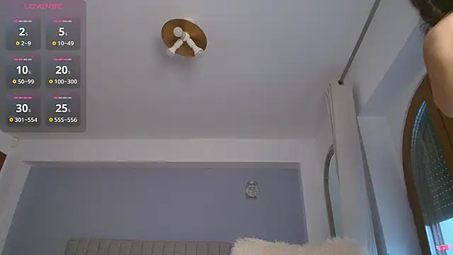 Anna Lewis online show from 11.17.25