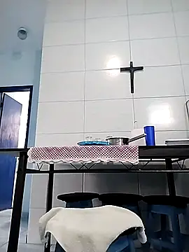 Yaya Mineira online show from 01.13.25