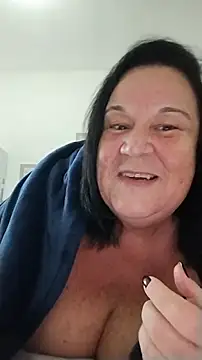 Yaya Mineira online show from 06.11.26