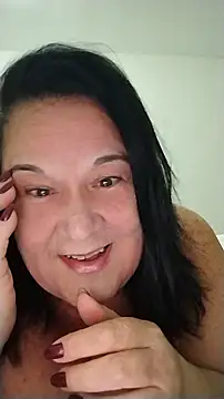 Yaya Mineira online show from 07.12.26