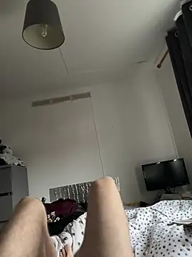 Snapshot of locallad88 chatting on 12.20.24 locallad88 online show from 12.20.24