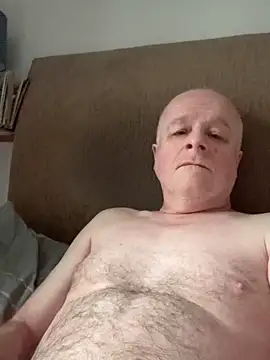 Snapshot of locallad88 chatting on 12.29.24 locallad88 online show from 12.29.24