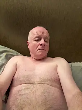 Snapshot of locallad88 chatting on 12.29.24 locallad88 online show from 12.29.24