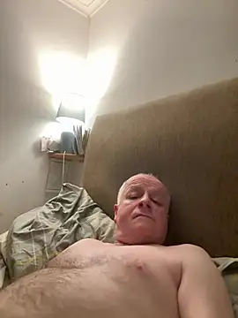 Snapshot of locallad88 chatting on 01.12.25 locallad88 online show from 01.12.25