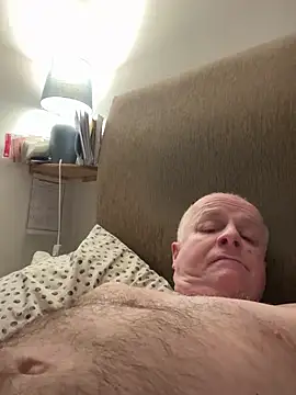 Snapshot of locallad88 chatting on 01.26.25 locallad88 online show from 01.26.25