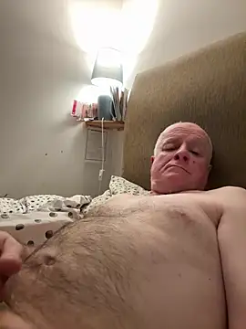 Snapshot of locallad88 chatting on 01.31.25 locallad88 online show from 01.31.25