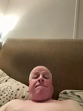 Snapshot of locallad88 chatting on 02.10.25 locallad88 online show from 02.10.25