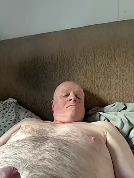 Snapshot of locallad88 chatting on 02.25.25 locallad88 online show from 02.25.25