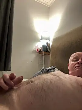 Snapshot of locallad88 chatting on 03.23.25 locallad88 online show from 03.23.25