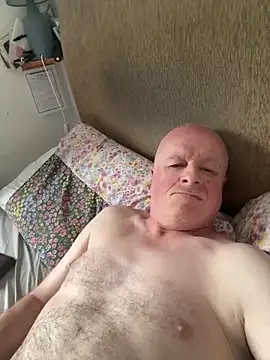 Snapshot of locallad88 chatting on 10.10.25 locallad88 online show from 10.10.25