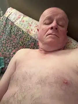 Snapshot of locallad88 chatting on 10.15.25 locallad88 online show from 10.15.25