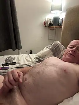 Snapshot of locallad88 chatting on 11.03.25 locallad88 online show from 11.03.25