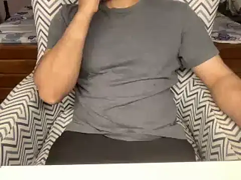 Snapshot of browndick266 chatting on 10.22.25 browndick266 online show from 10.22.25