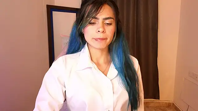 Snapshot of sexyladyy_ chatting on 10.05.25 sexyladyy online show from 10.05.25