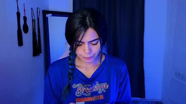 Snapshot of sexyladyy_ chatting on 11.21.25 sexyladyy online show from 11.21.25