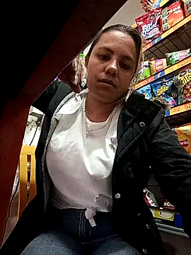 naugtyqueen online show from 02.25.25