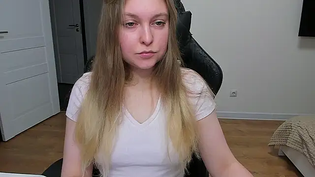 Snapshot of stacy_miracle chatting on 02.13.26 stacy miracle online show from 02.13.26