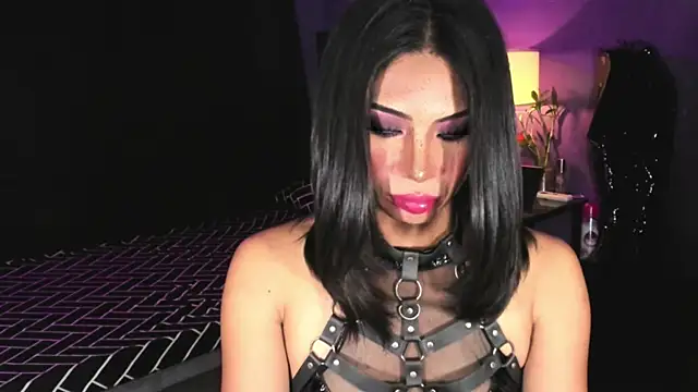 MaxxineMorenaTs online show from 04.29.26