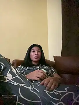 MaxxineMorenaTs online show from 05.09.26