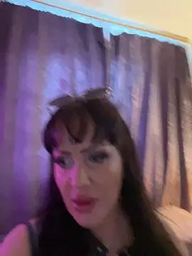 Lolaley2 online show from 01.16.26