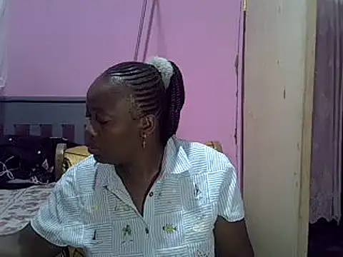 Snapshot of Ebonyceline chatting on 02.27.25 Ebonyceline online show from 02.27.25