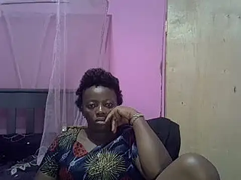 Snapshot of Ebonyceline chatting on 03.16.25 Ebonyceline online show from 03.16.25
