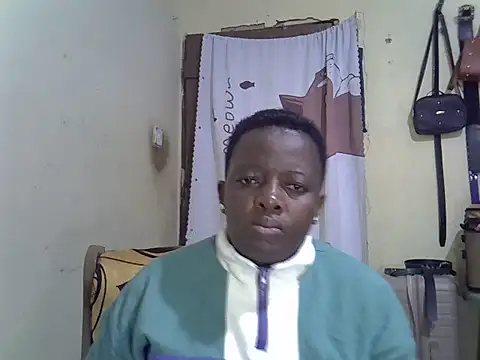 Snapshot of Ebonyceline chatting on 09.22.25 Ebonyceline online show from 09.22.25