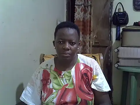 Snapshot of Ebonyceline chatting on 09.30.25 Ebonyceline online show from 09.30.25