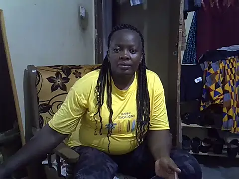 Snapshot of Ebonyceline chatting on 02.04.26 Ebonyceline online show from 02.04.26