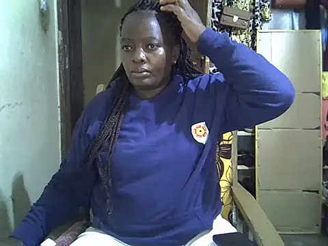 Snapshot of Ebonyceline chatting on 02.14.26 Ebonyceline online show from 02.14.26