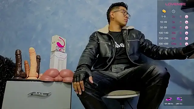 Snapshot of TomLover_12 chatting on 01.16.26 TomLover 12 online show from 01.16.26