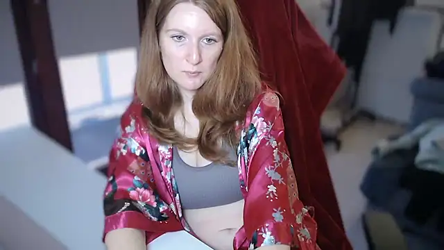 Snapshot of Exotic-Desire chatting on 01.08.26 Exotic-Desire online show from 01.08.26