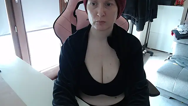 Snapshot of Exotic-Desire chatting on 03.23.26 Exotic-Desire online show from 03.23.26