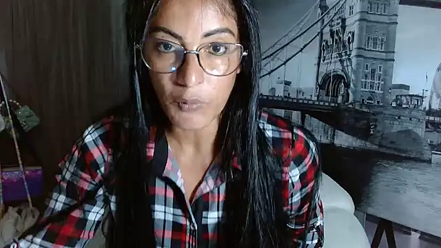 kateleyagrey online show from 12.26.24