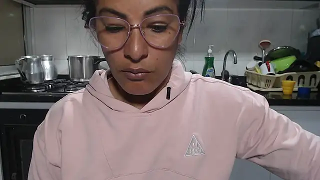 kateleyagrey online show from 04.23.26