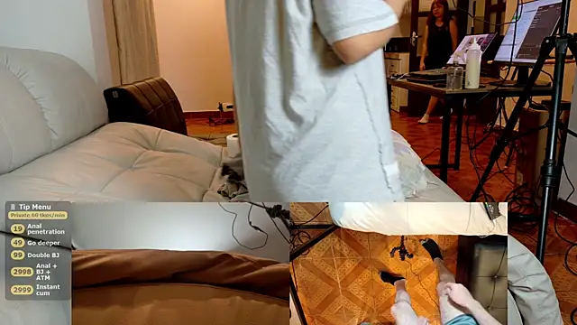 Snapshot of f4p_top chatting on 02.15.26 f4p top online show from 02.15.26