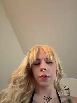 BiancaValentina online show from 07.20.26
