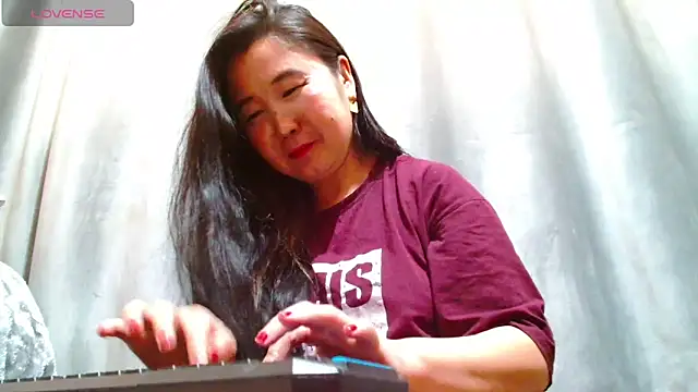 Bet Lu online show from 03.21.25