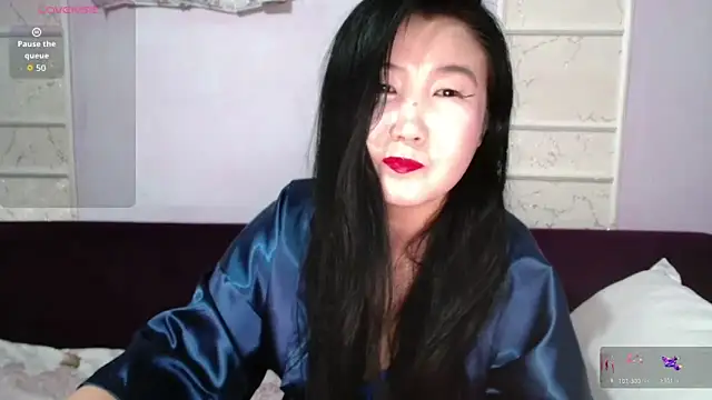 Snapshot of Bet_Lu chatting on 03.27.26 Bet Lu online show from 03.27.26