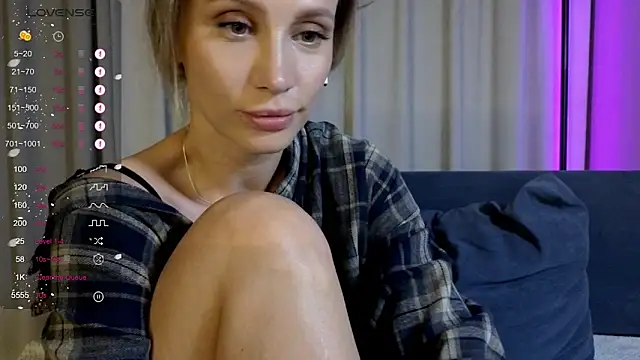 Alice Wonders online show from 06.28.26