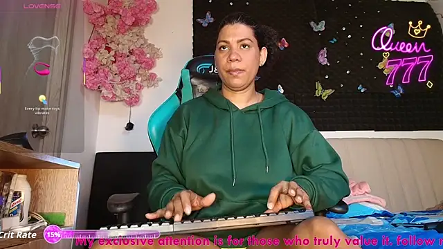 Snapshot of Hot_Brunette34 chatting on 07.24.26 Hot Brunette34 online show from 07.24.26